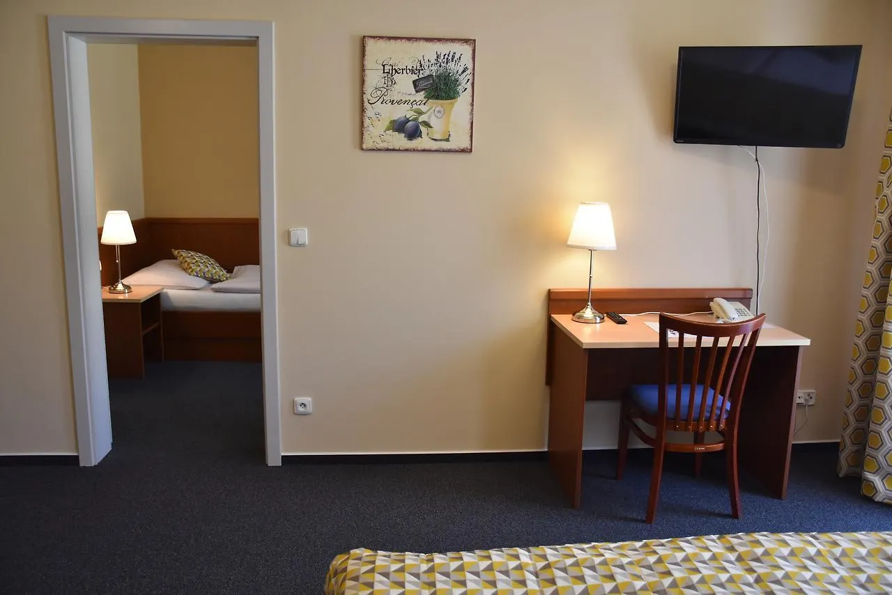 Aparthotel Austria Suites Prague 3*,  Czech Republic